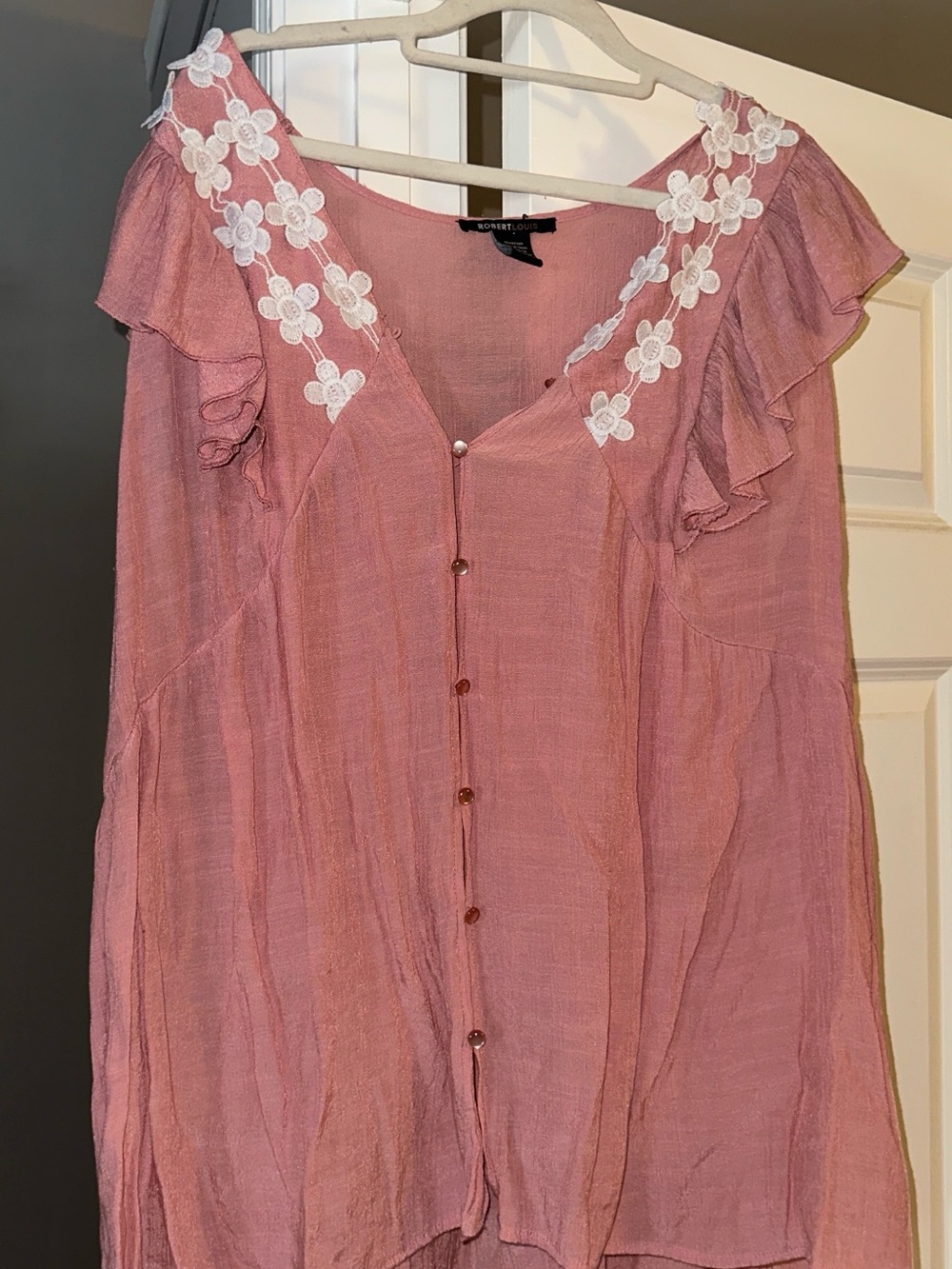 Rose Pink Button-Front Women's Top with Floral Appliqué